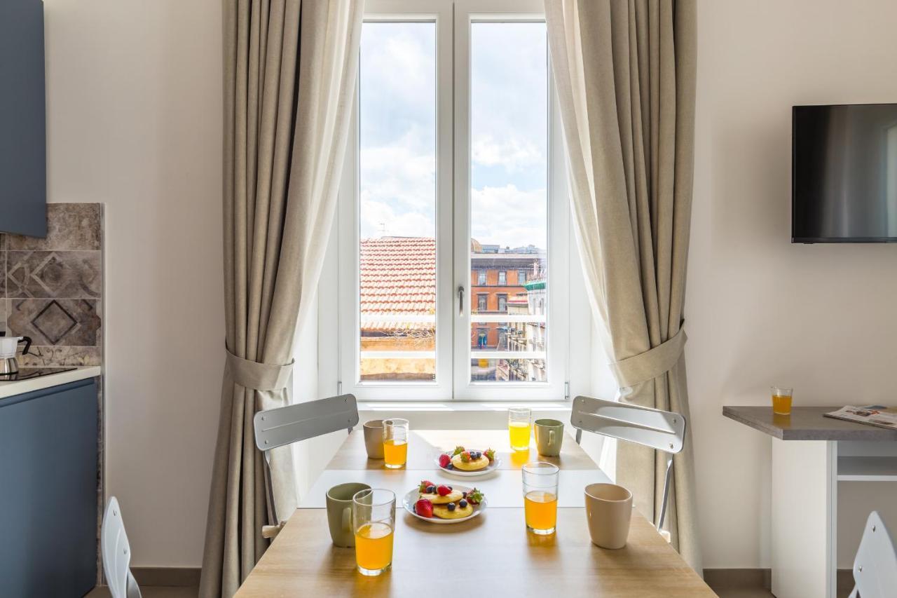 Maria's Bright Flats At The Cathedral Apartment Neapel