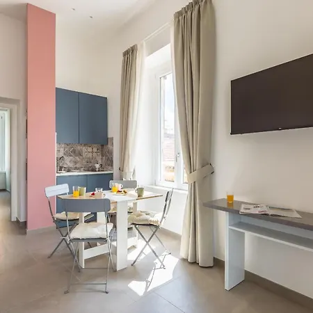 Maria'S Bright Flats At The Cathedral Apartment Naples Exterior photo
