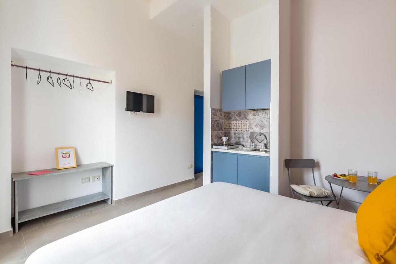 Maria's Bright Flats At The Cathedral Apartment Neapel